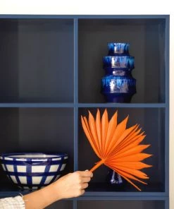 RNT By Really Nice Things Étagères Étagère En MDF Laqué En Couleur Bleu Marine. -Vaisseliers Soldes Magasin etagere en mdf laque en couleur bleu marine 5