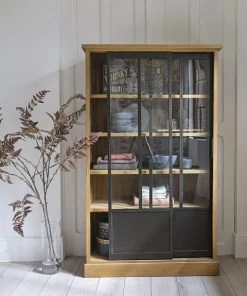 Maisons Du Monde Vitrines Vitrine 2 Portes En Pin Massif Et Verre Trempé -Vaisseliers Soldes Magasin vitrine 2 portes en pin massif et verre trempe 1000 14 2 199016 4