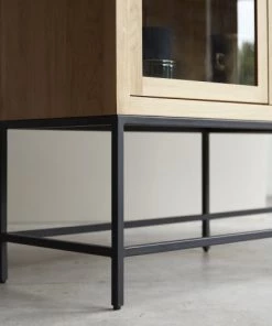 Tikamoon Vaisseliers Vitrine Basse En Chêne Massif 9 Tikamoon Vaisseliers Vitrine Basse En Chêne Massif -Vaisseliers Soldes Magasin vitrine basse en chene massif 4