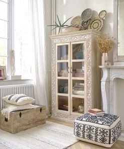 Maisons Du Monde Vitrines Vitrine Sculptée 2 Portes En Manguier Massif Blanchi -Vaisseliers Soldes Magasin vitrine sculptee 2 portes en manguier massif blanchi 1000 10 21 165743 9